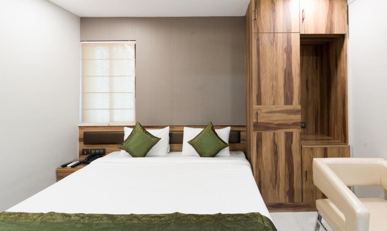Treebo Trend Glorious Rim Rocks Palace Kolkata Eksteriør bilde