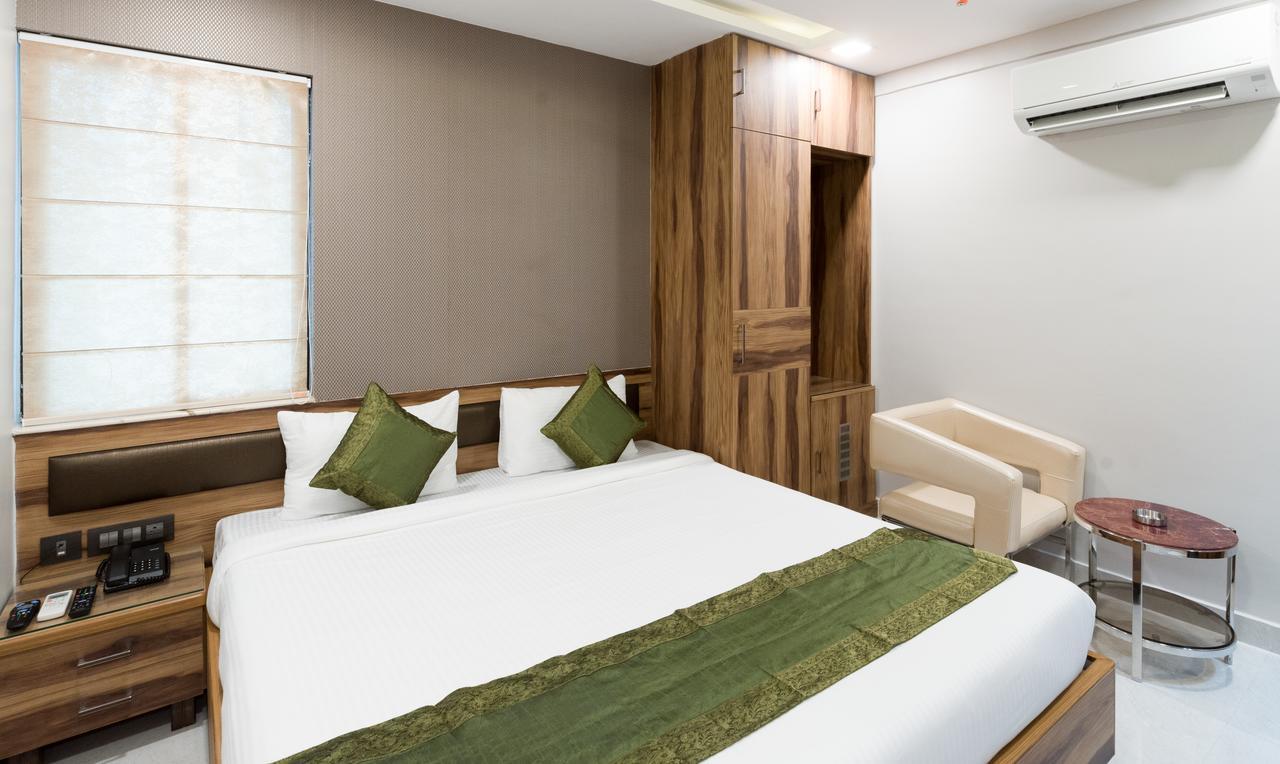 Treebo Trend Glorious Rim Rocks Palace Kolkata Eksteriør bilde